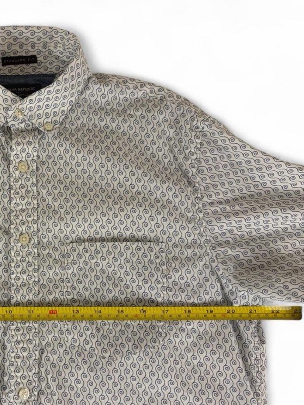 officecore Banana Republic Stretch Soft-Wash Button Up - Picture 5 of 7